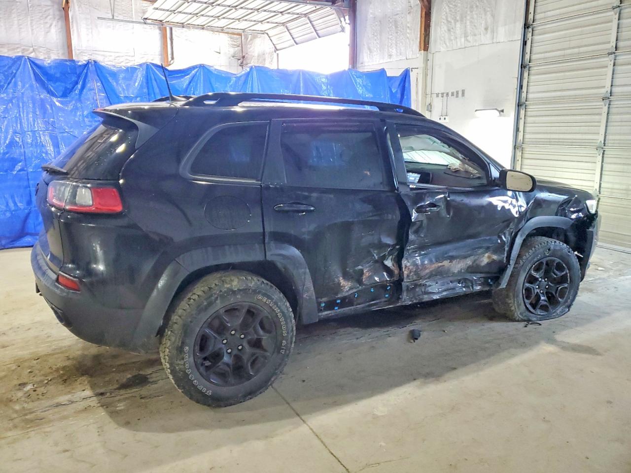 2022 JEEP CHEROKEE LATITUDE photo 5