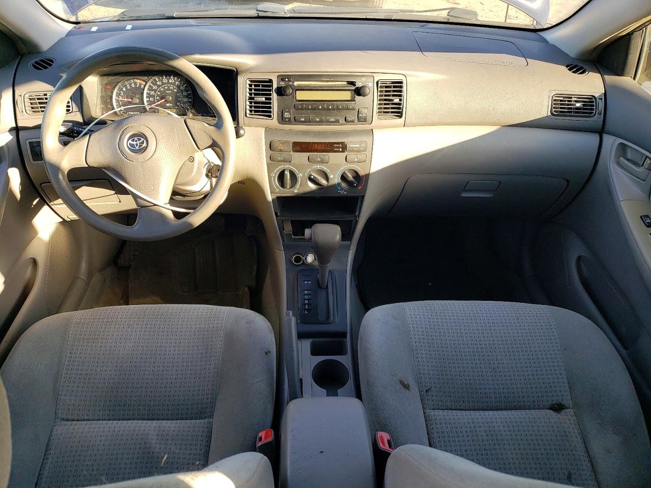2006 TOYOTA COROLLA CE photo 8