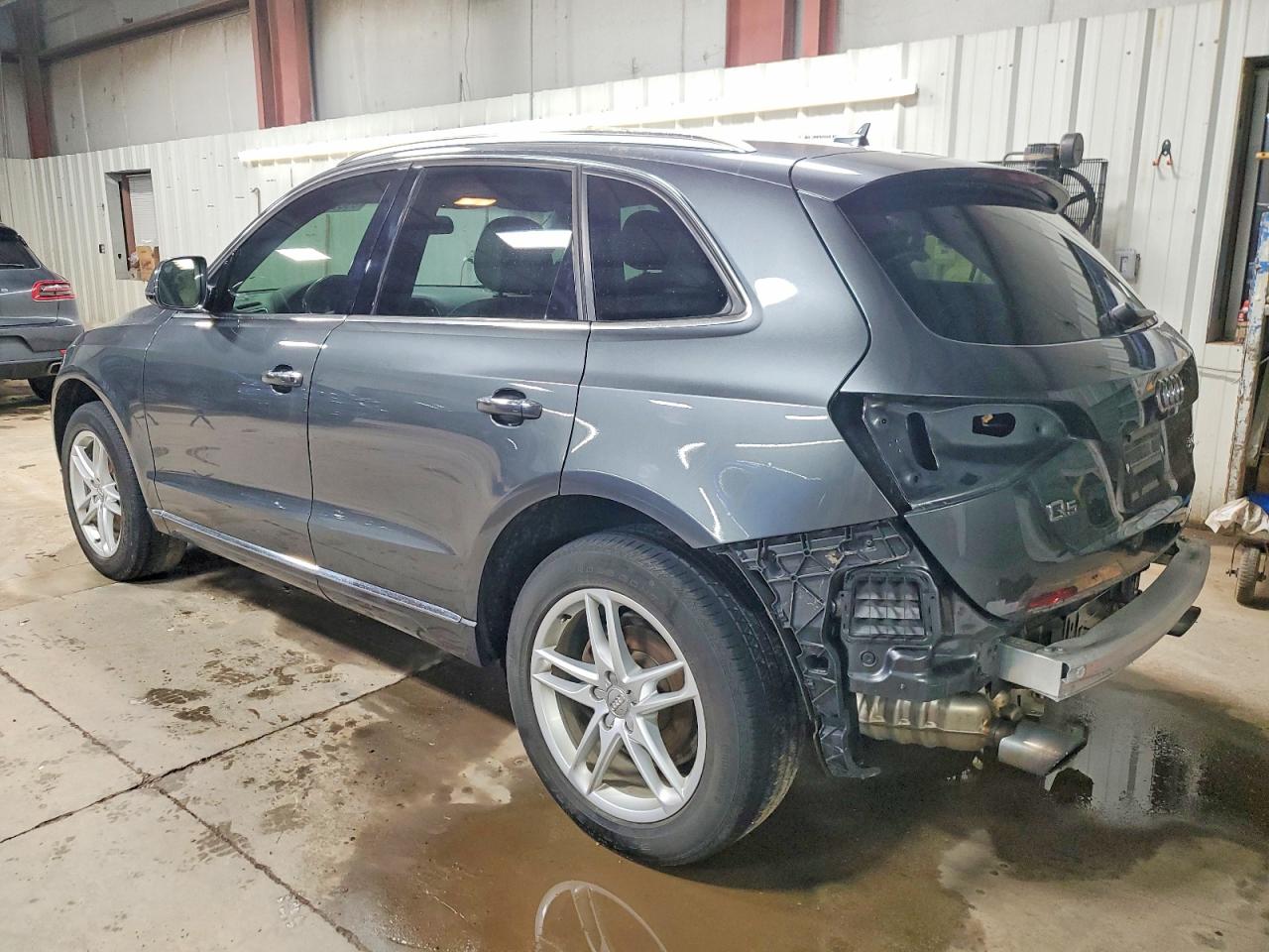 2017 AUDI Q5 PREMIUM PLUS photo 2