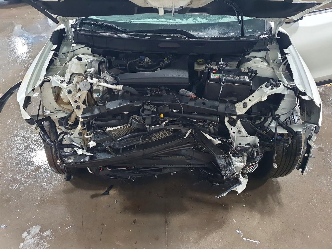 2018 NISSAN ROGUE SV photo 12