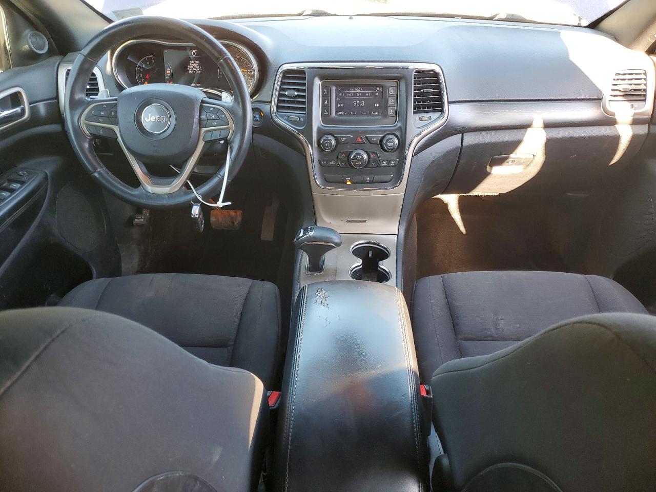 2014 JEEP GRAND CHEROKEE LAREDO photo 8