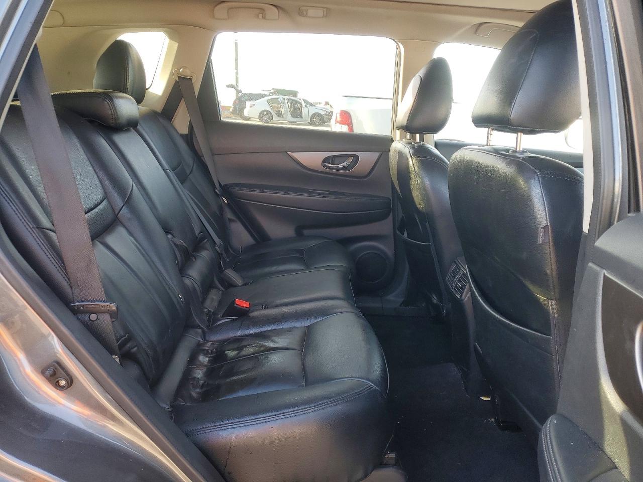 2014 NISSAN ROGUE S photo 11