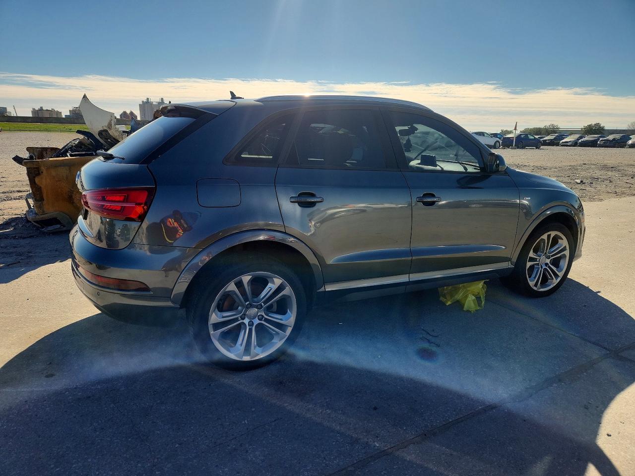 2018 AUDI Q3 PREMIUM photo 3