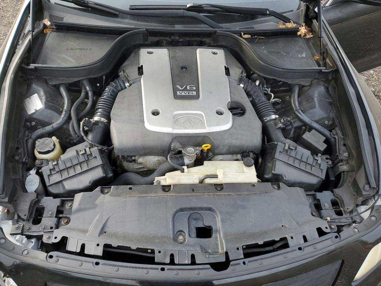 2009 INFINITI G37 photo 11