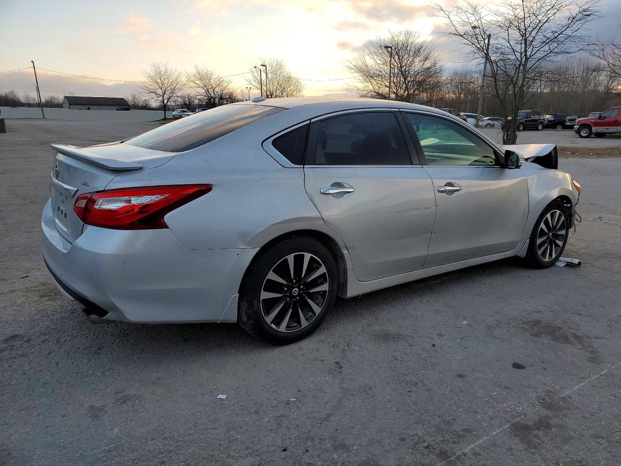 2016 NISSAN ALTIMA 2.5 photo 3