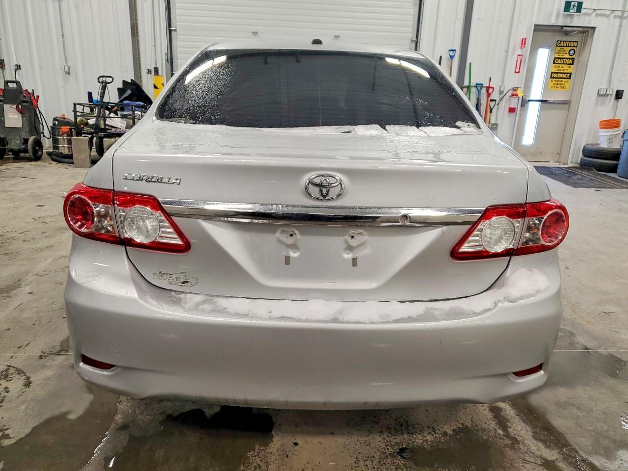 2013 TOYOTA COROLLA BASE photo 6