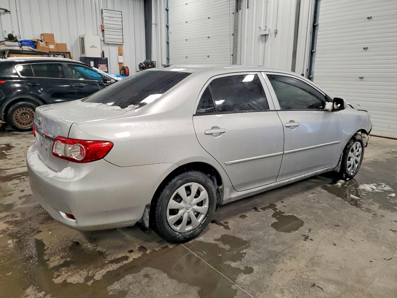 2013 TOYOTA COROLLA BASE photo 3