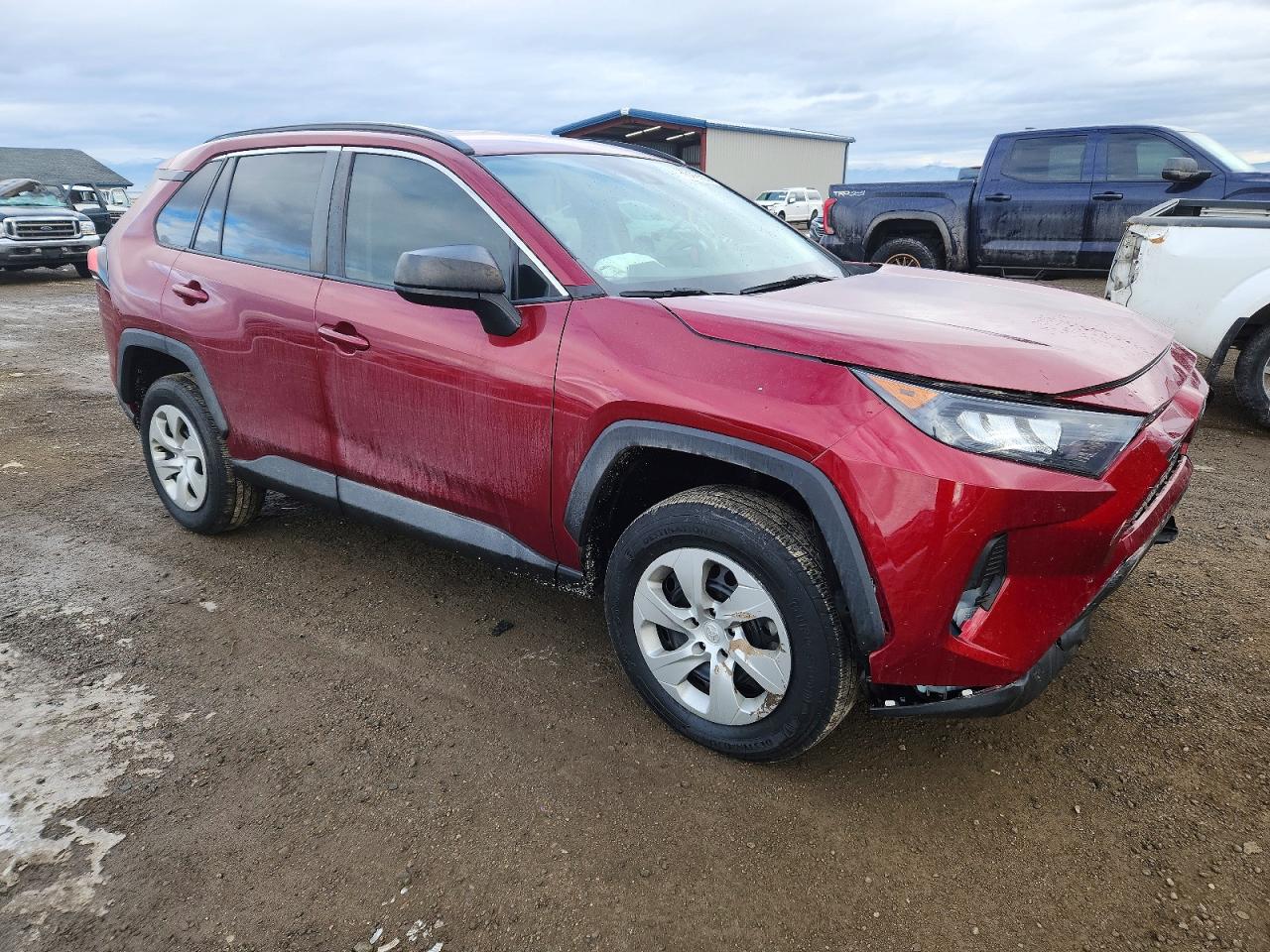 2019 TOYOTA RAV4 LE photo 4