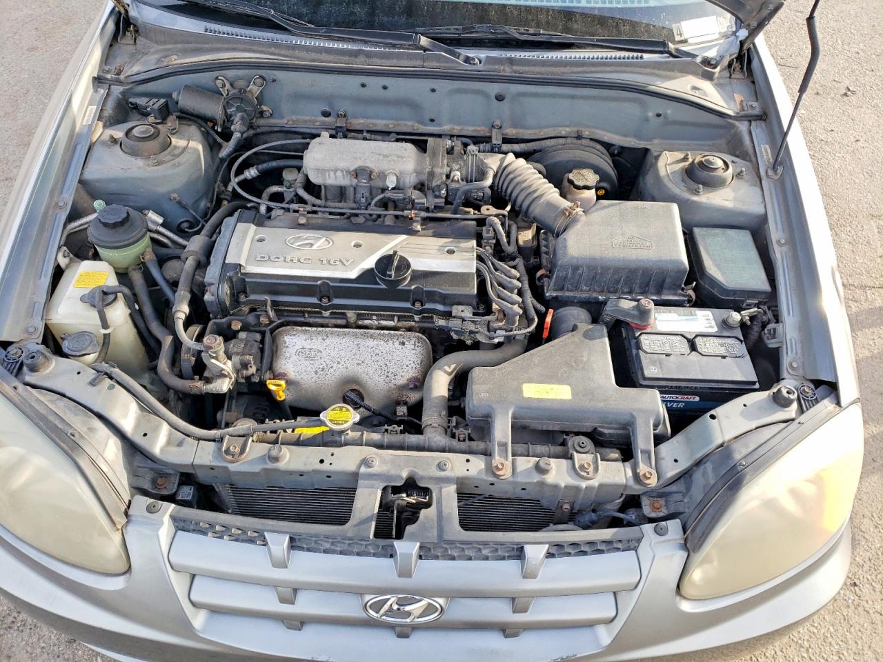 2003 HYUNDAI ACCENT GL photo 11