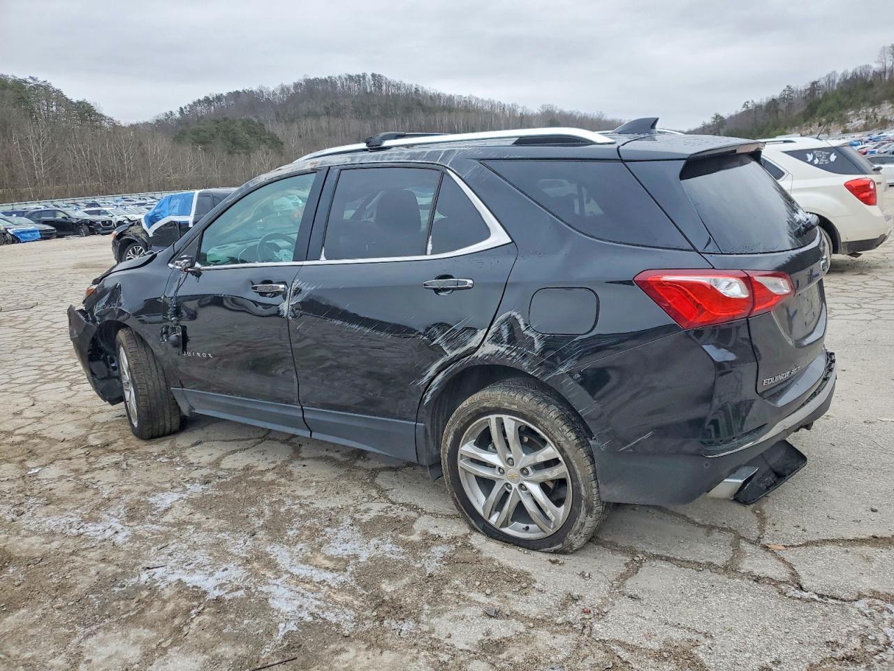 2020 CHEVROLET EQUINOX PREMIER photo 3