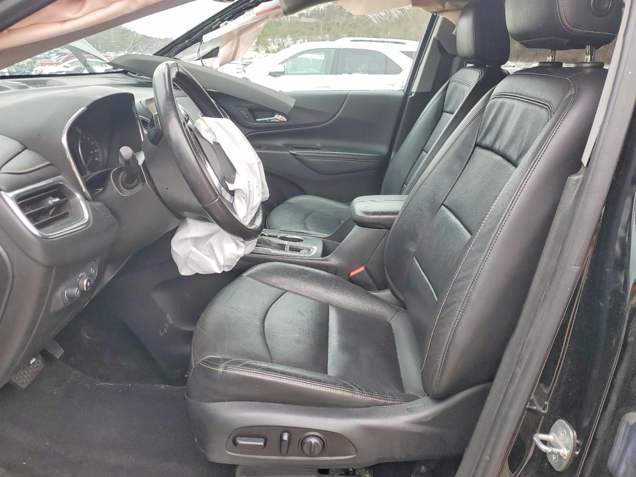 2020 CHEVROLET EQUINOX PREMIER photo 13