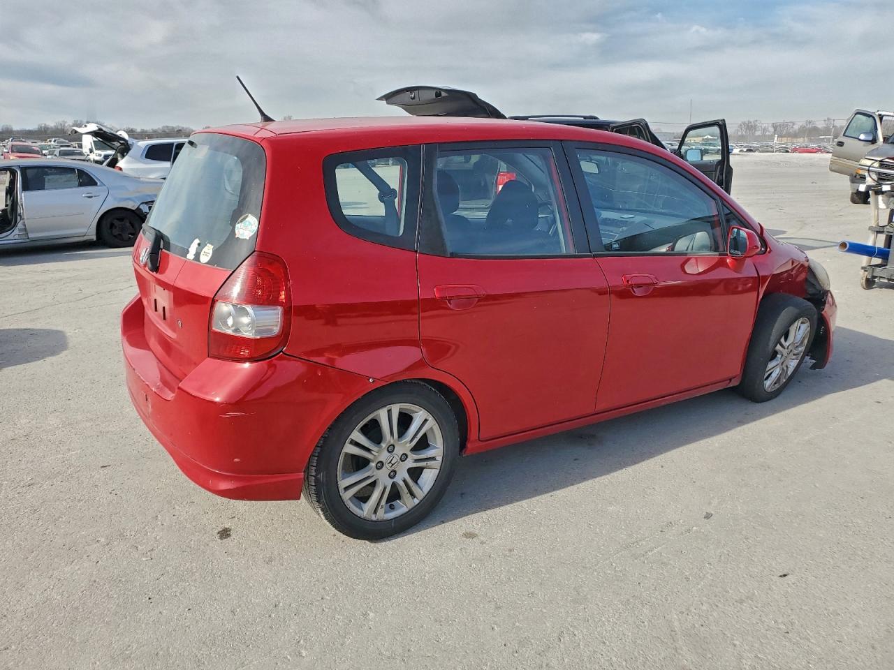 2008 HONDA FIT photo 3