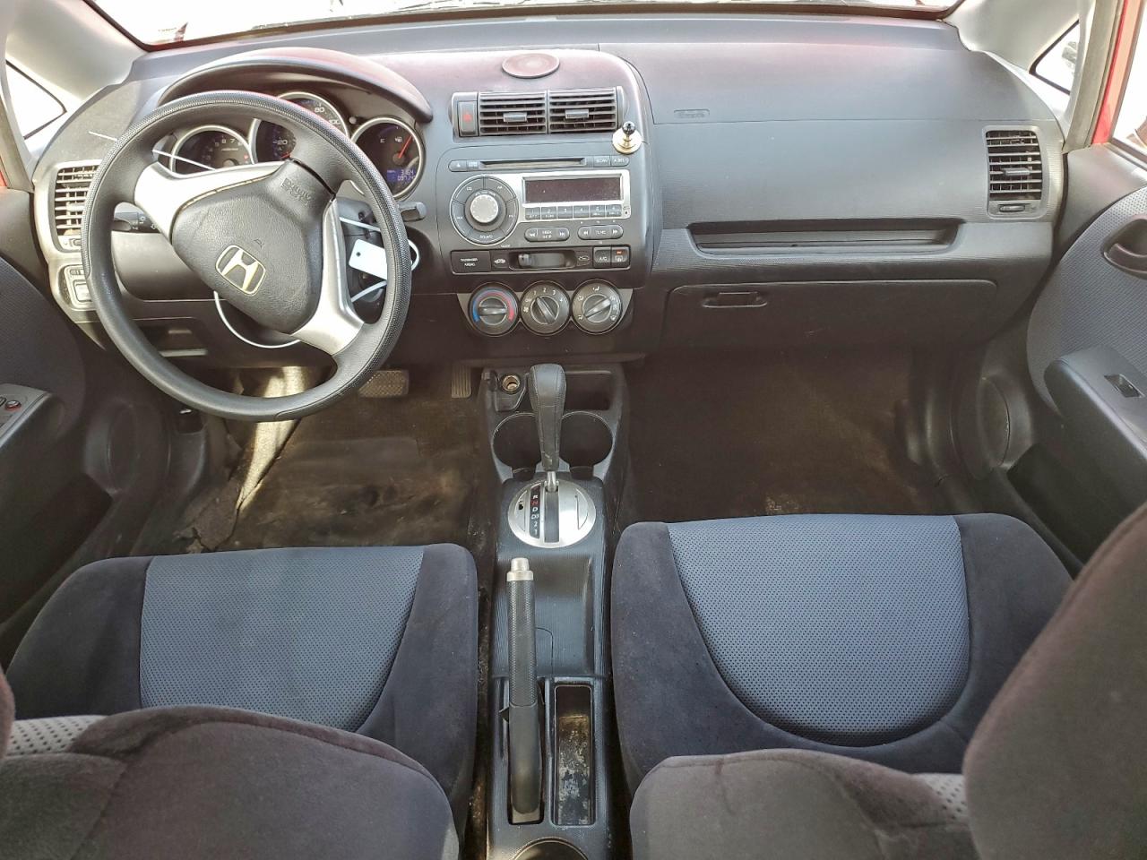 2008 HONDA FIT photo 8