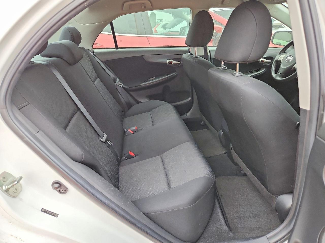 2009 TOYOTA COROLLA BASE photo 10