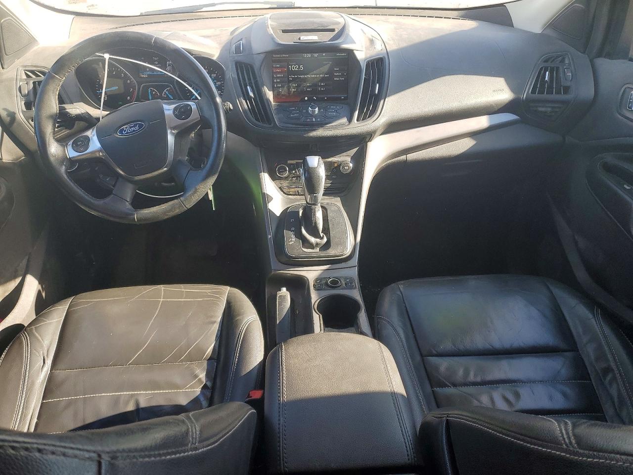 2015 FORD ESCAPE SE photo 15