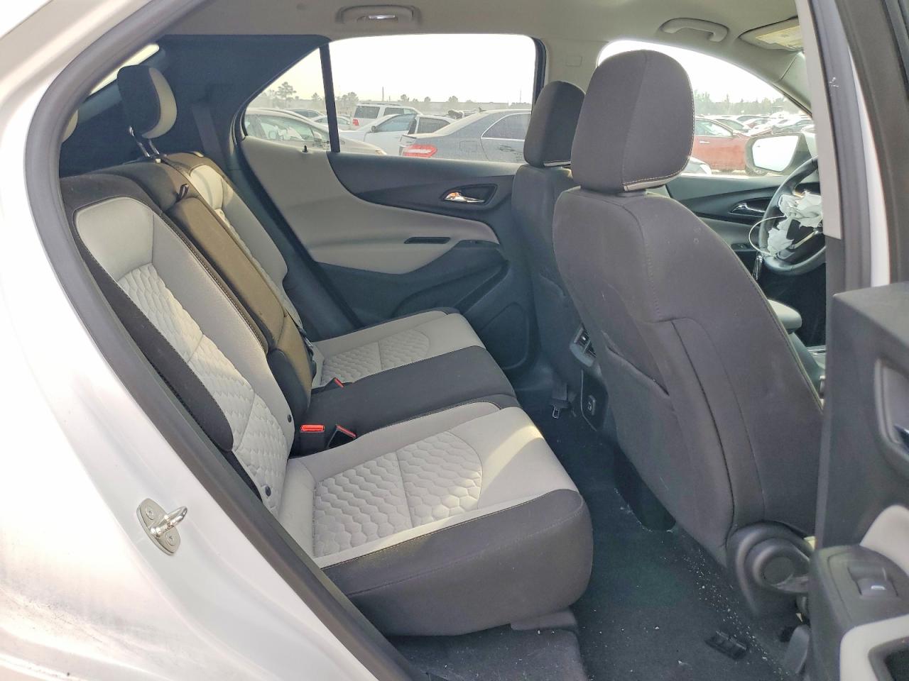 2019 CHEVROLET EQUINOX LT photo 11