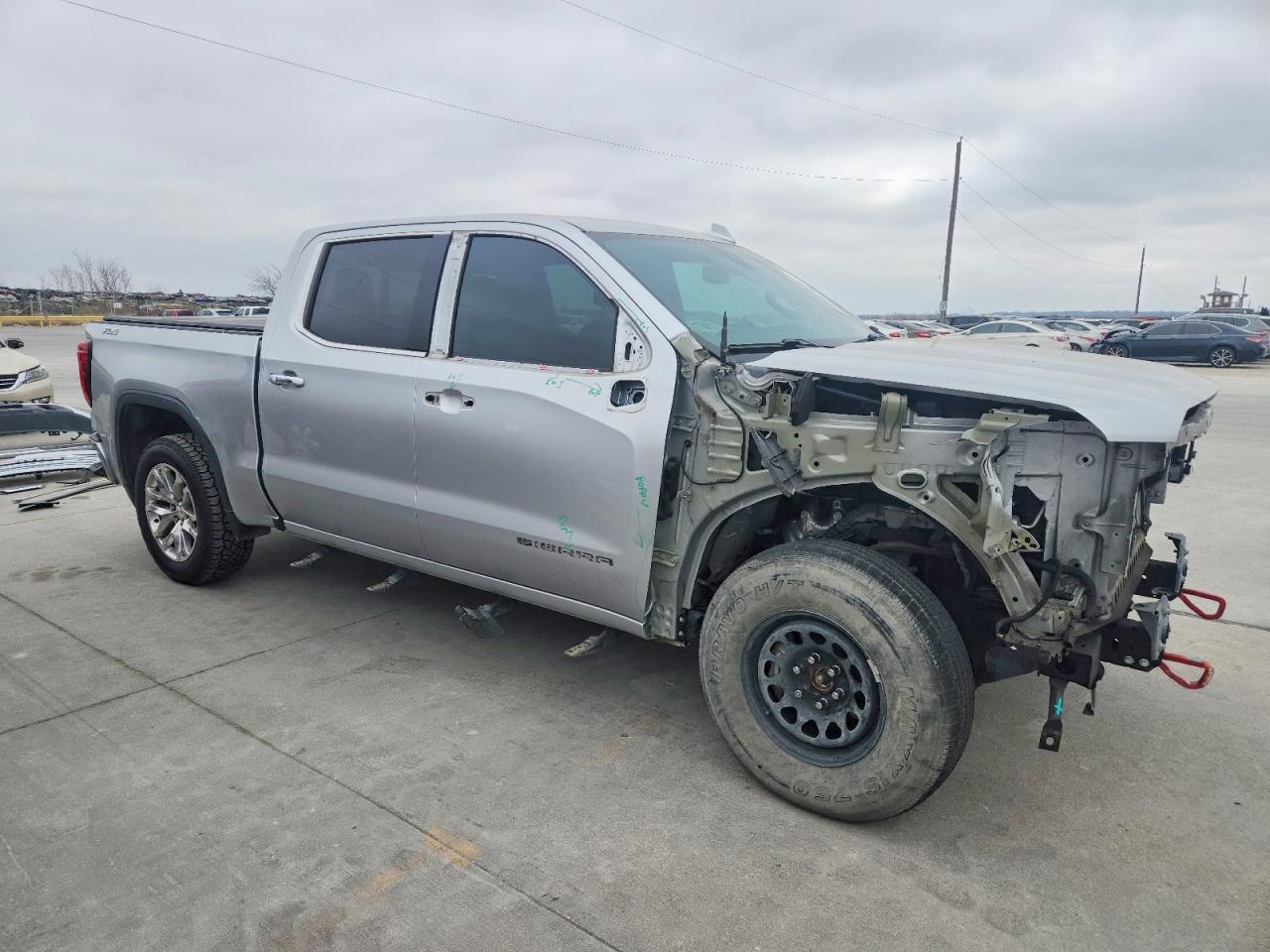 2019 GMC SIERRA K1500 SLT photo 4