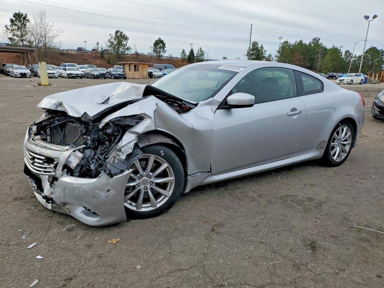 2012 INFINITI G37