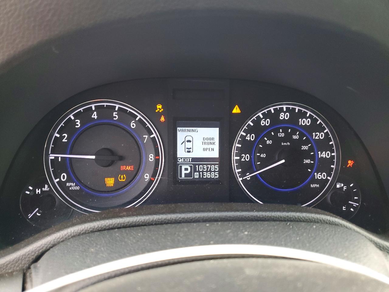 2012 INFINITI G37 BASE photo 9