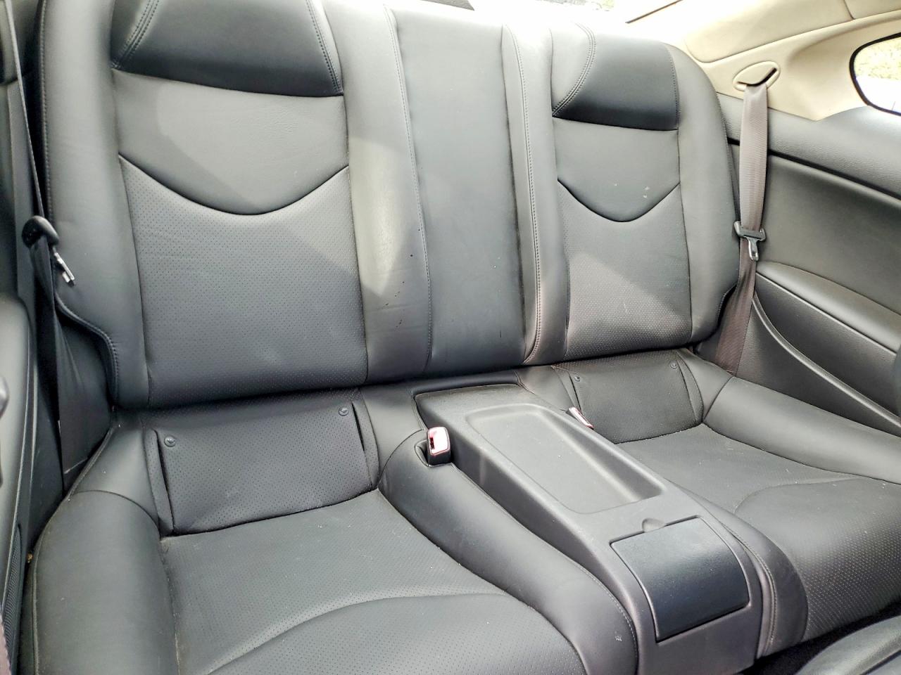 2012 INFINITI G37 BASE photo 10