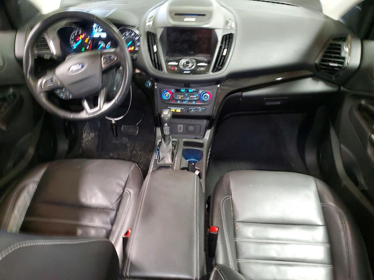 2017 FORD ESCAPE TITANIUM photo 8