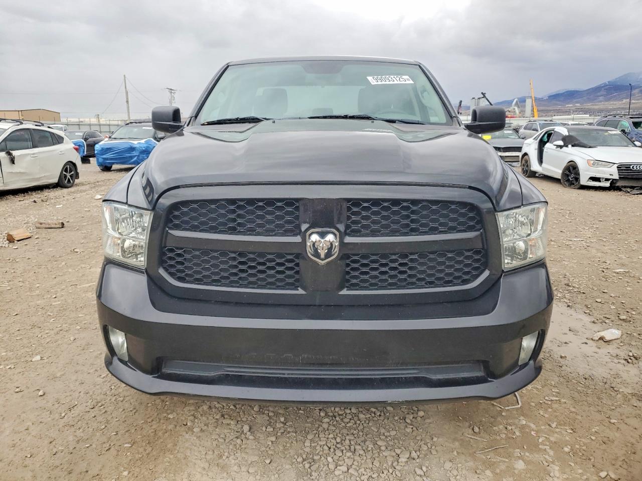 2016 RAM 1500 ST photo 9