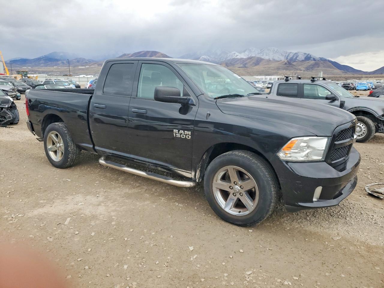 2016 RAM 1500 ST photo 7