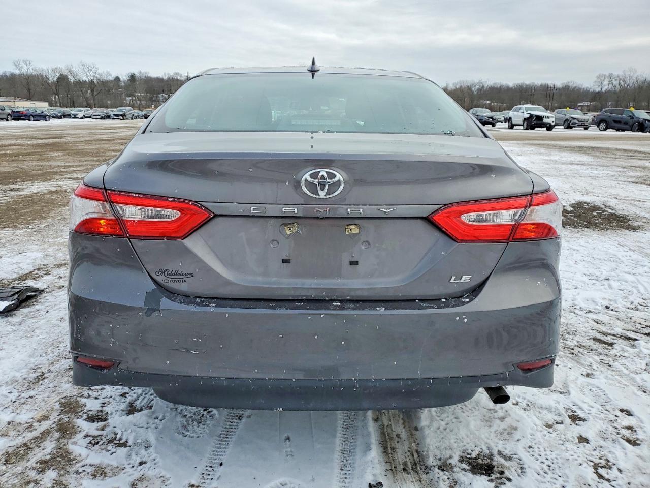 2020 TOYOTA CAMRY LE photo 6