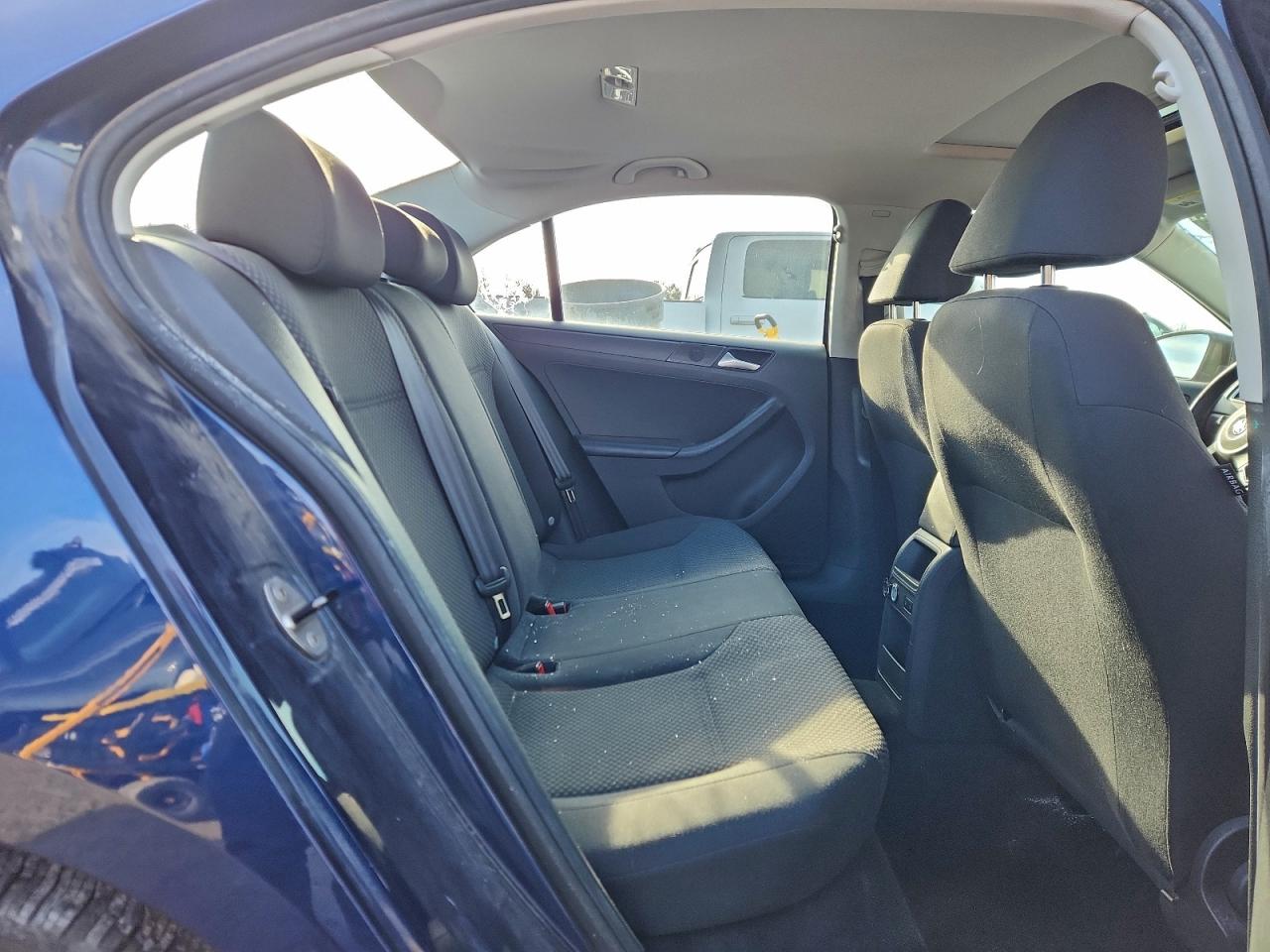 2013 VOLKSWAGEN JETTA BASE photo 10