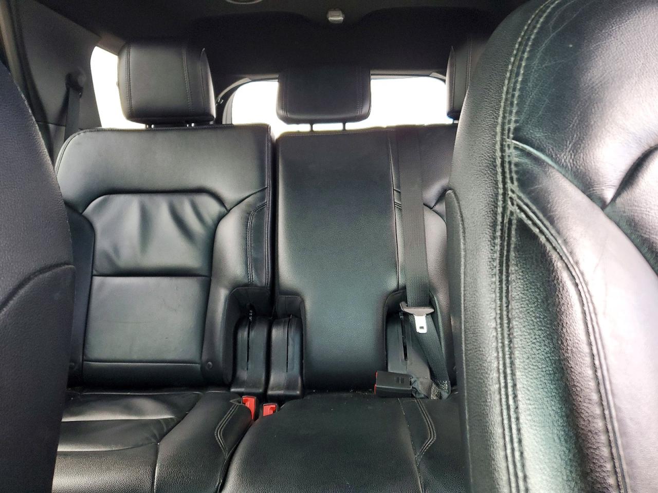 2016 FORD EXPLORER XLT photo 10