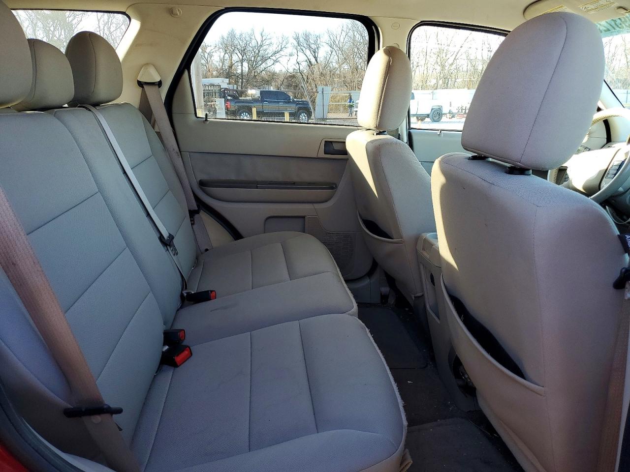 2012 FORD ESCAPE XLT photo 11