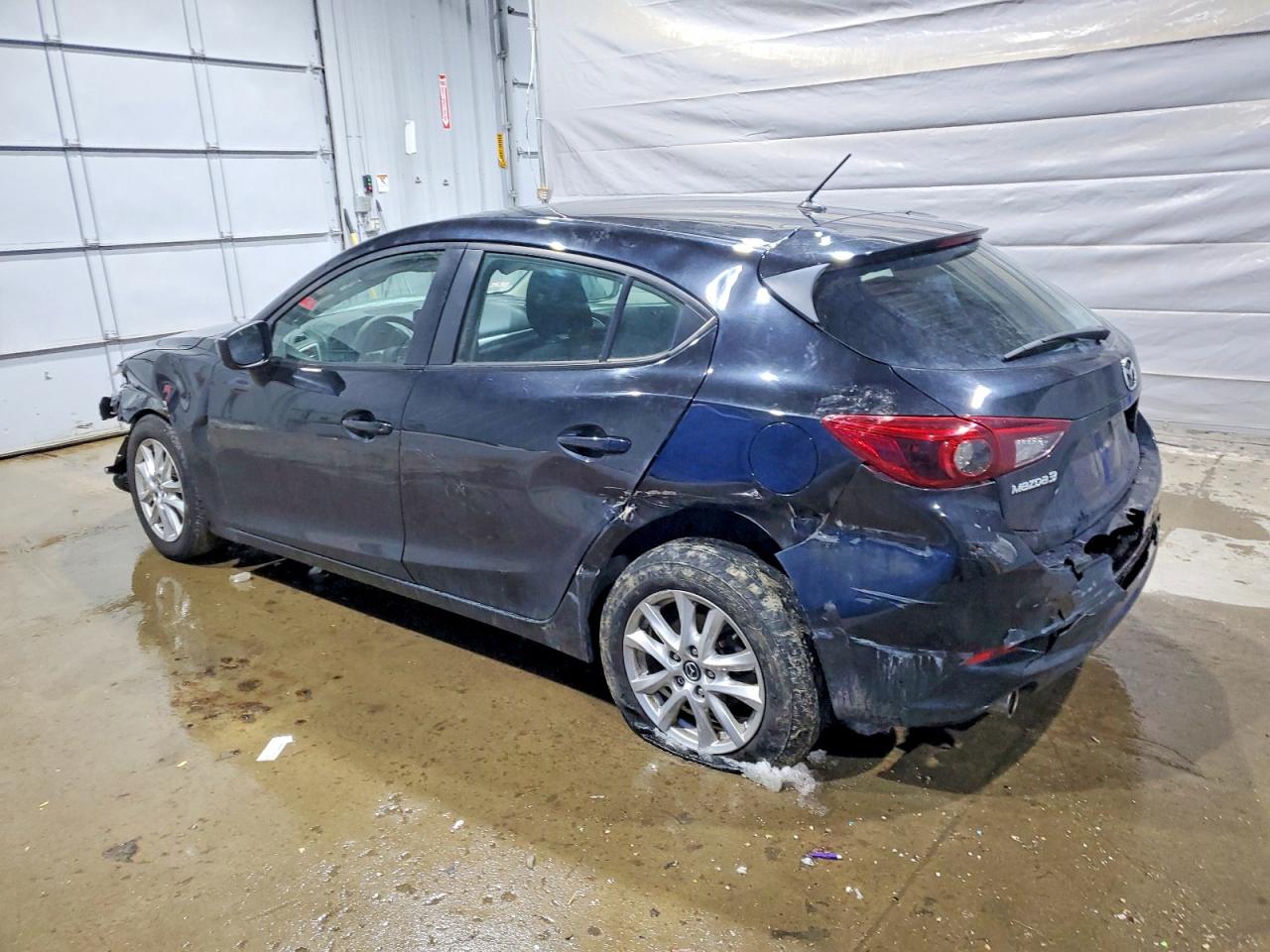 2018 MAZDA 3 SPORT photo 3