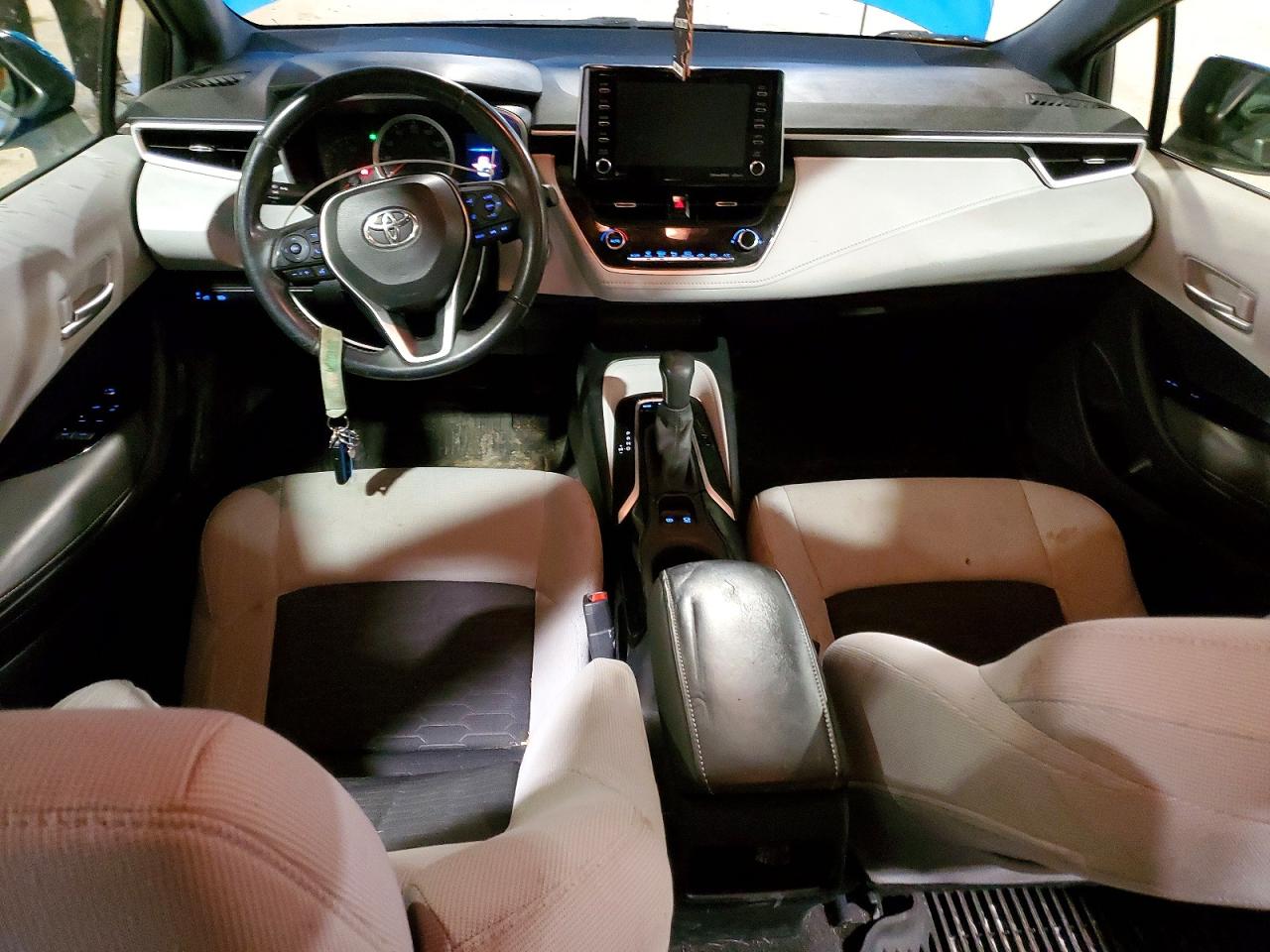 2019 TOYOTA COROLLA SE photo 8