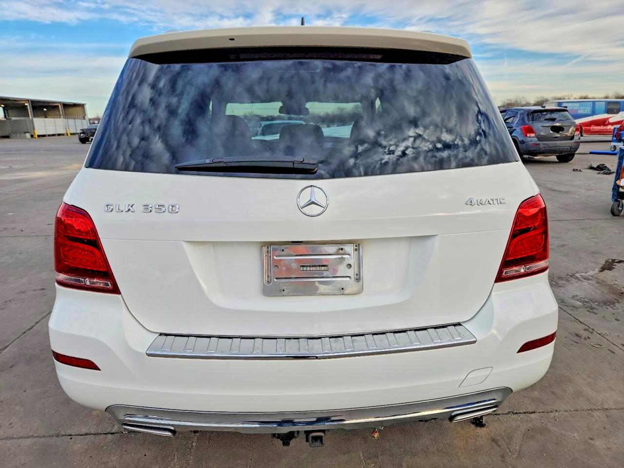 2013 MERCEDES-BENZ GLK 350 4MATIC photo 11