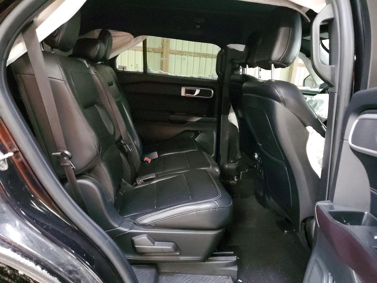2020 FORD EXPLORER XLT photo 11