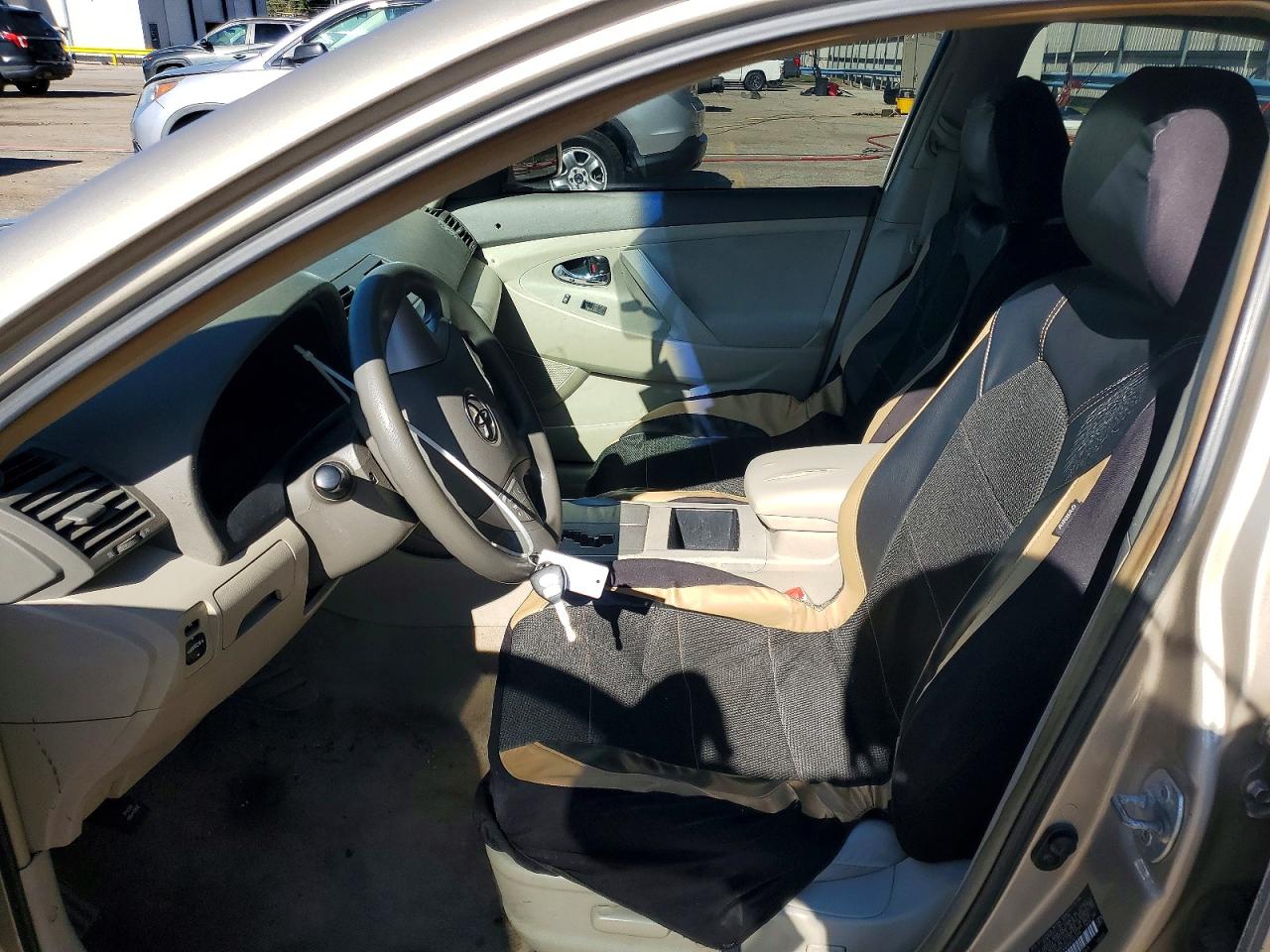 2009 TOYOTA CAMRY BASE photo 7