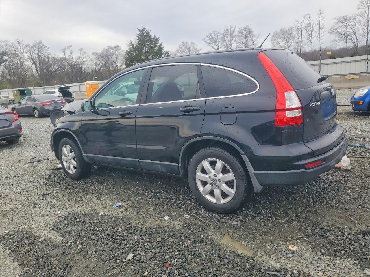 2011 HONDA CR-V SE photo 2