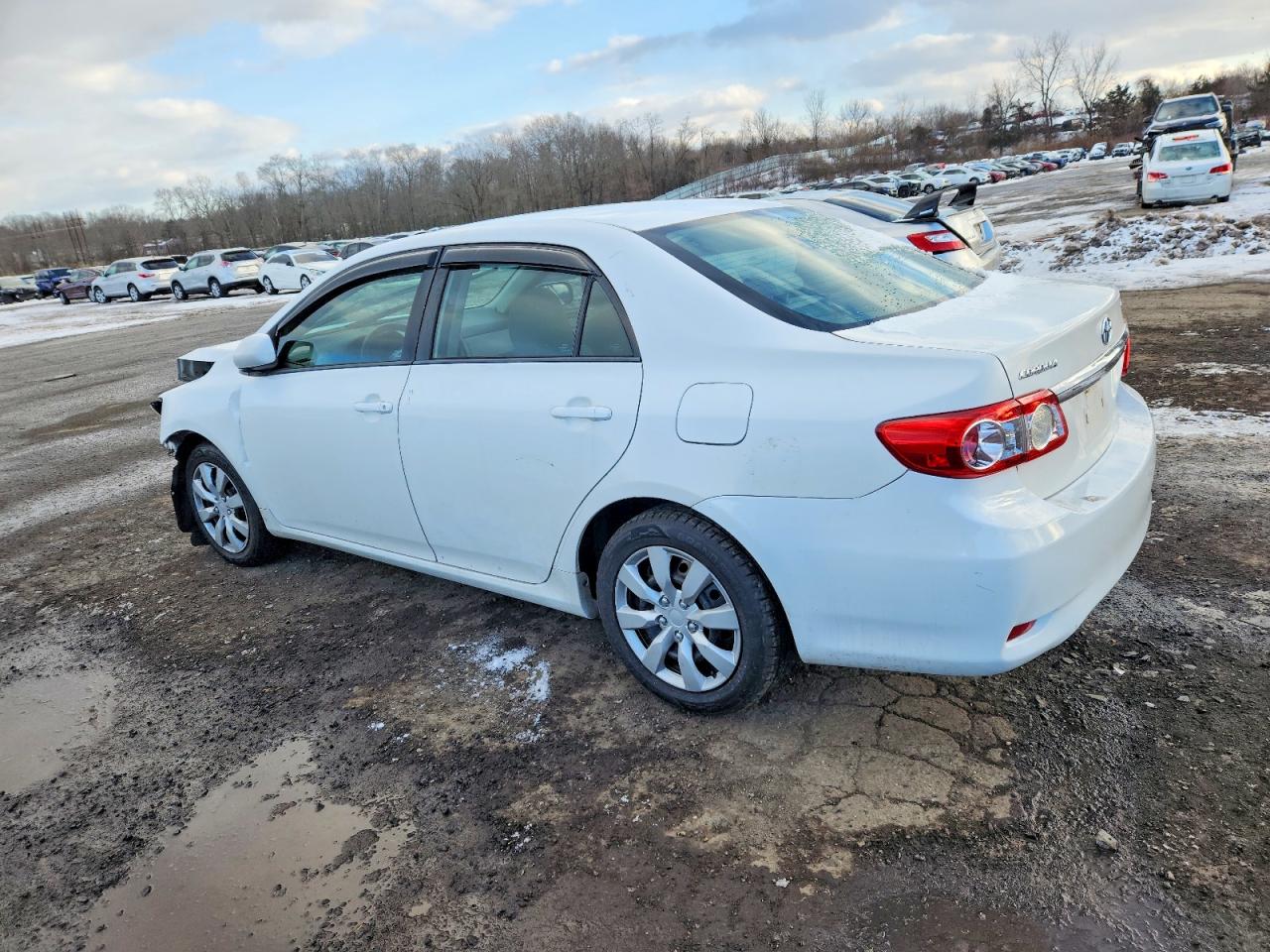 2012 TOYOTA COROLLA BASE photo 4