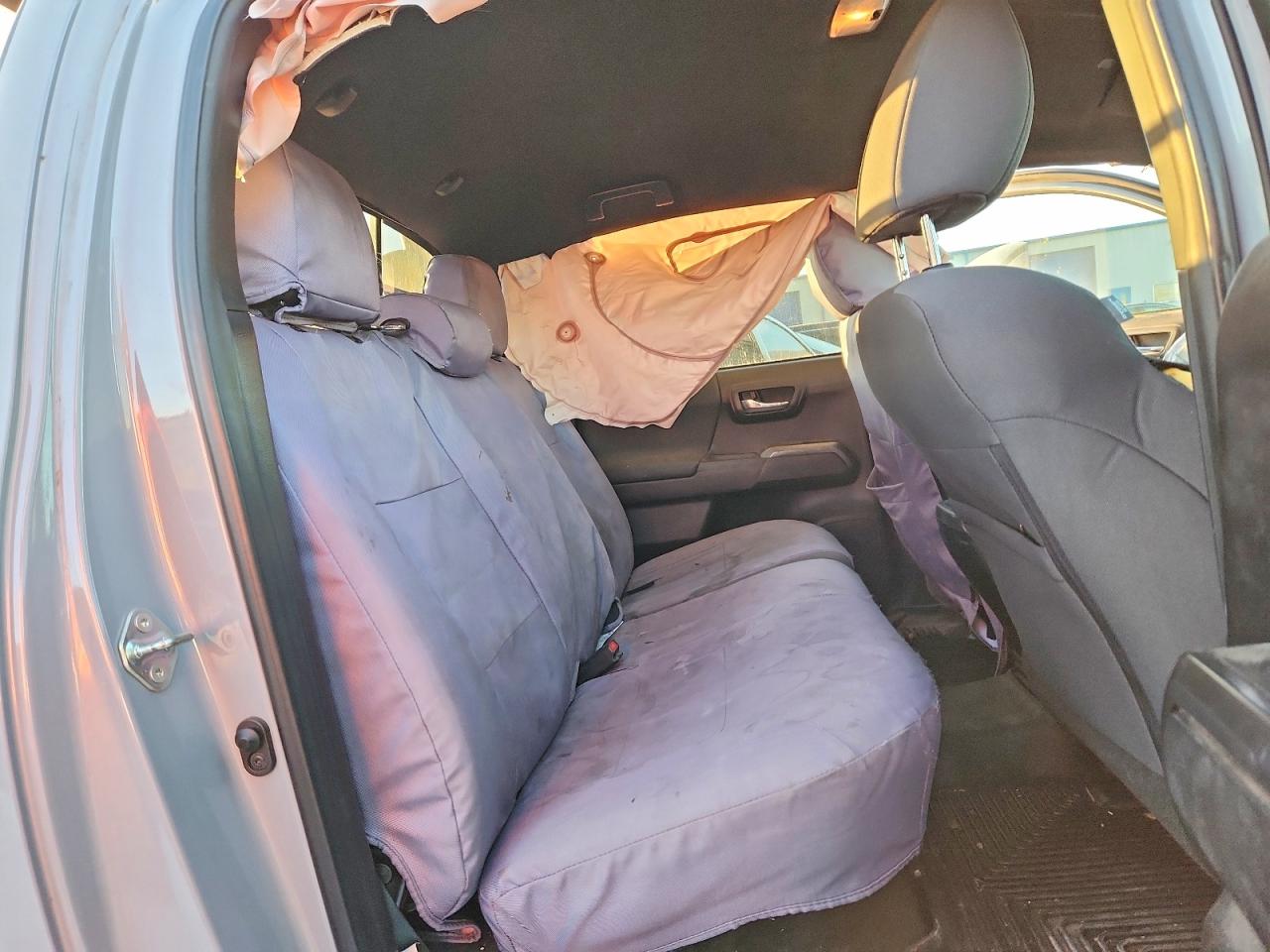 2019 TOYOTA TACOMA DOUBLE CAB photo 10