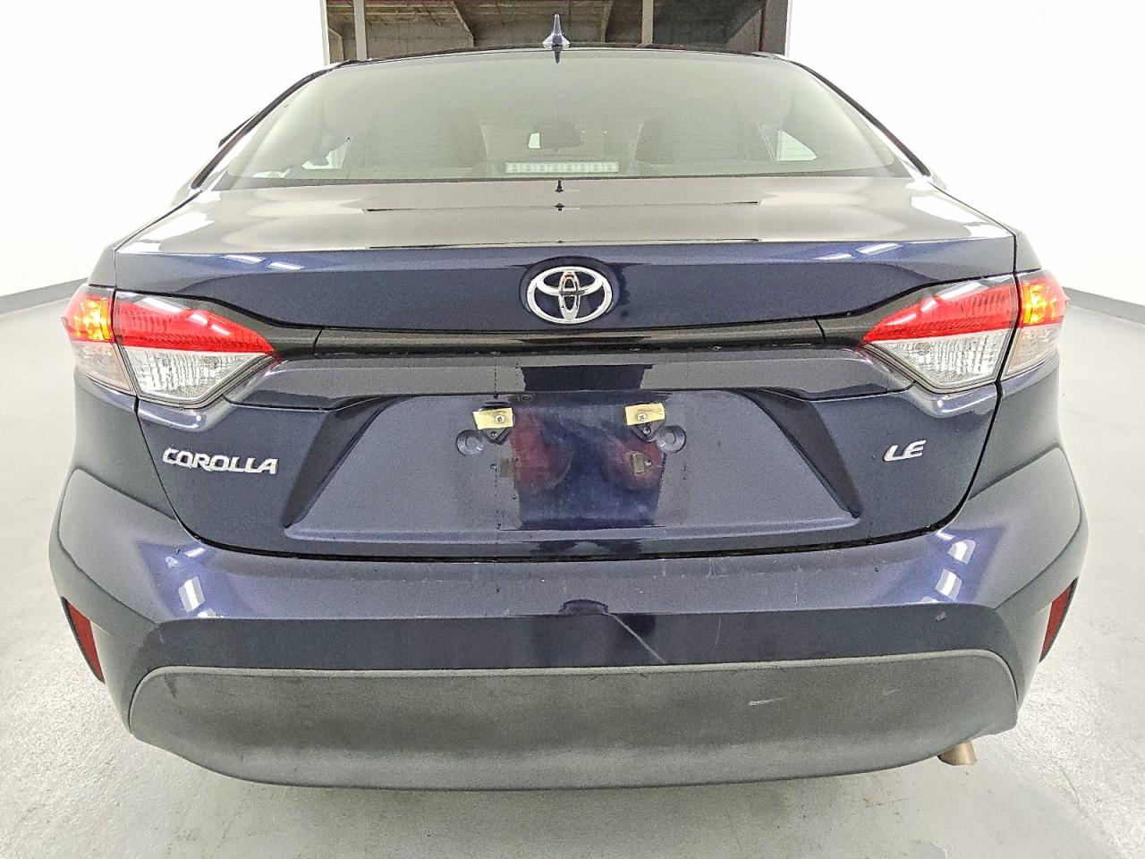 2023 TOYOTA COROLLA LE photo 6