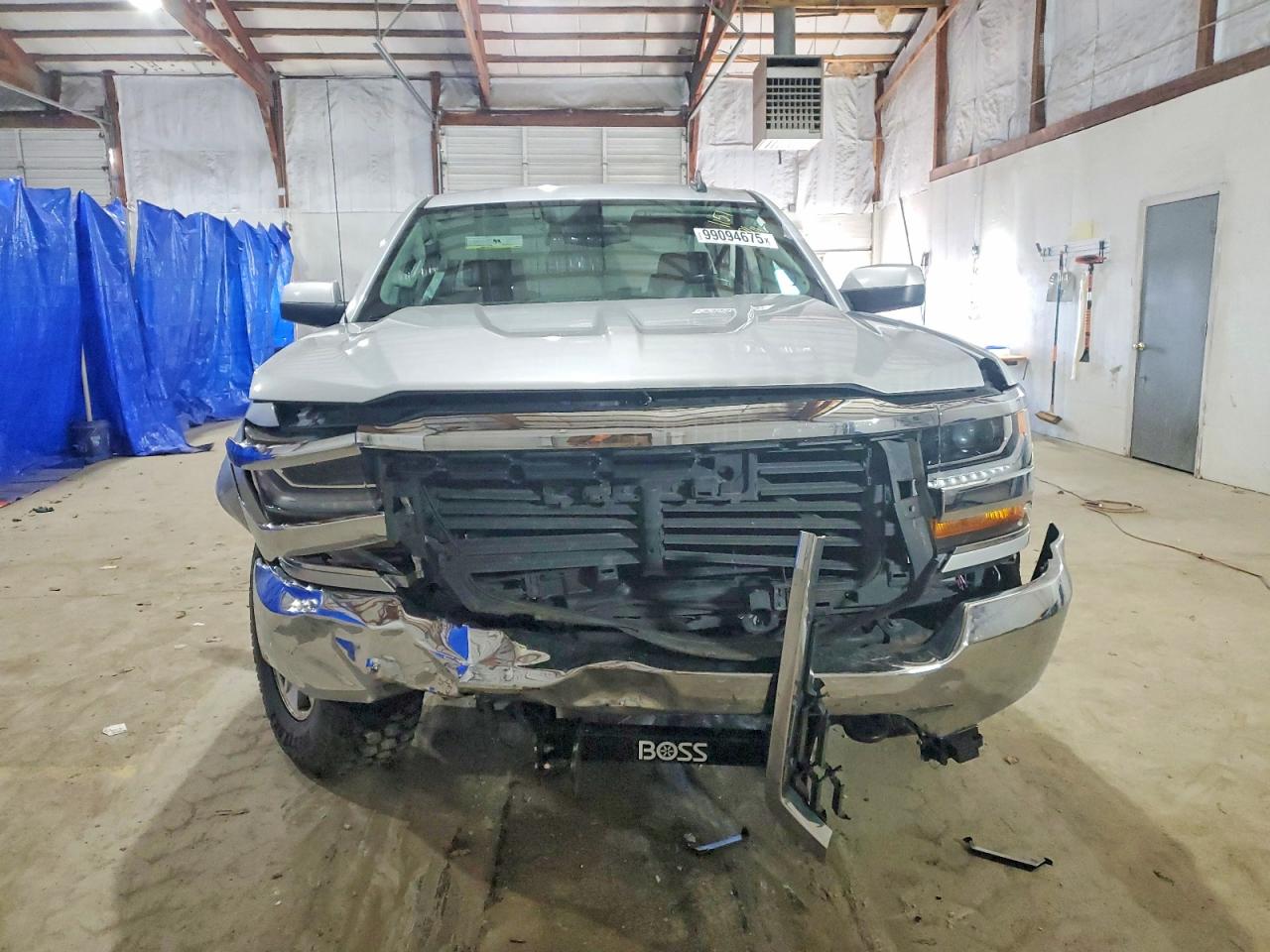 2018 CHEVROLET SILVERADO K1500 LT photo 5
