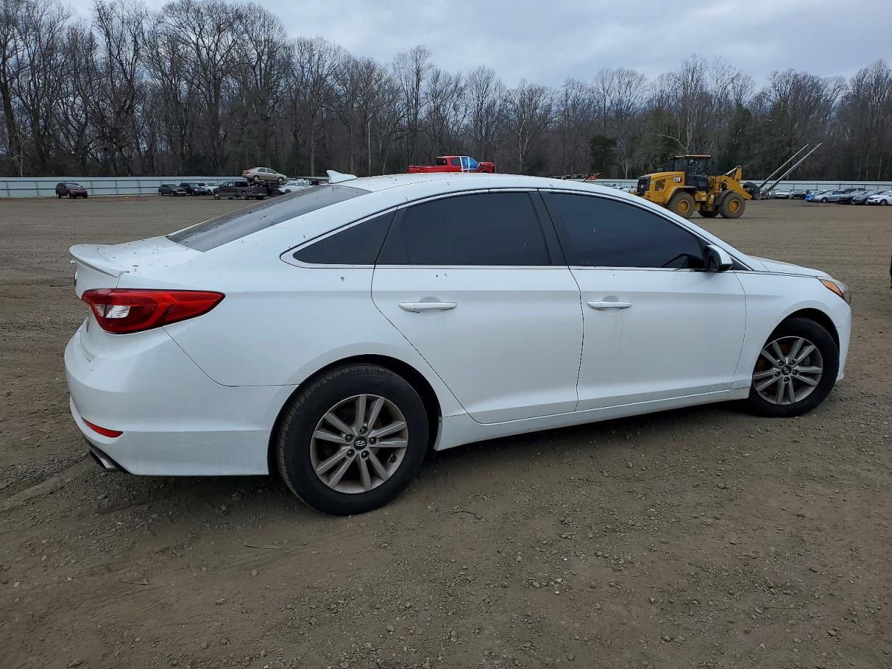2016 HYUNDAI SONATA SE photo 5