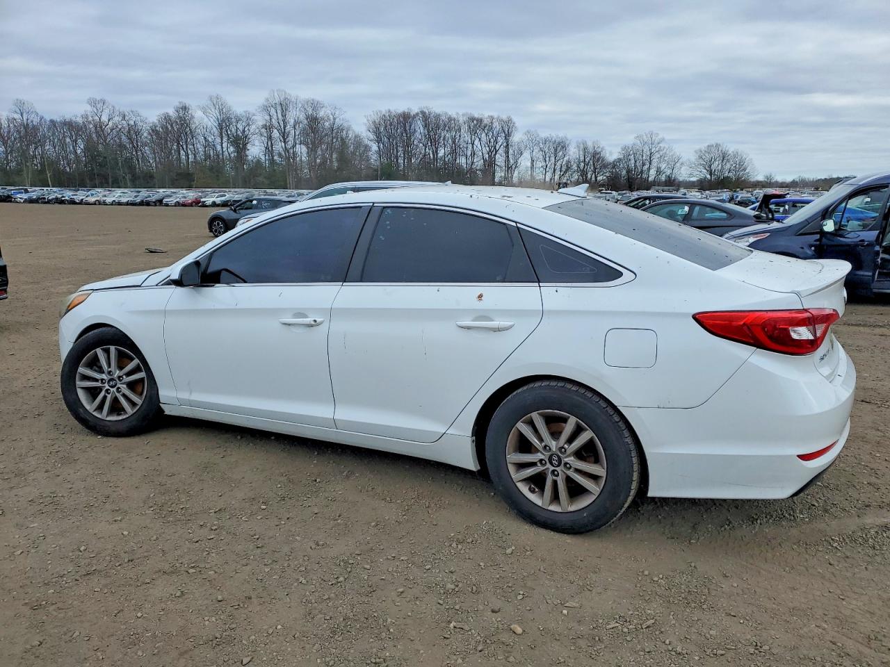 2016 HYUNDAI SONATA SE photo 3