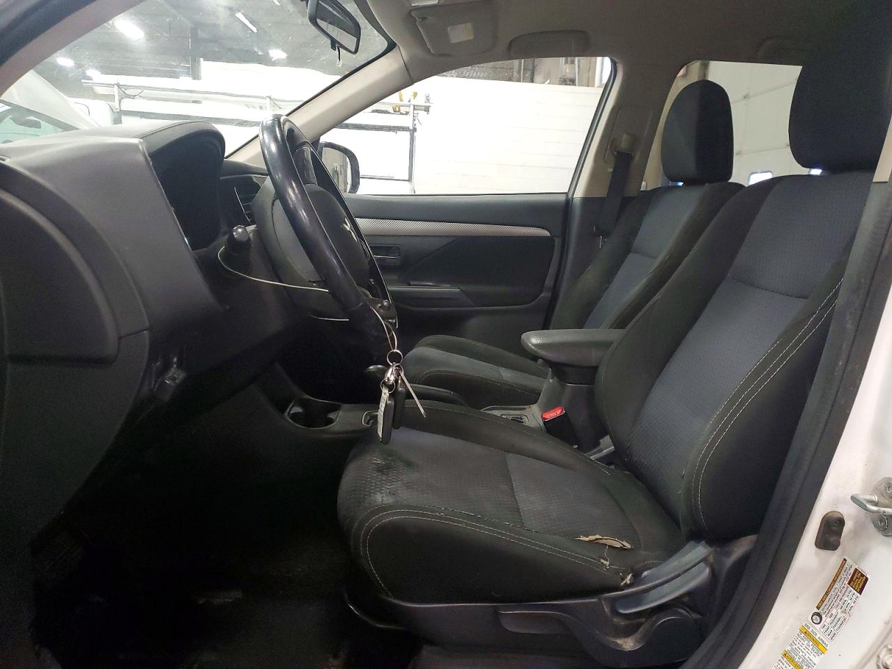 2016 MITSUBISHI OUTLANDER SE photo 7