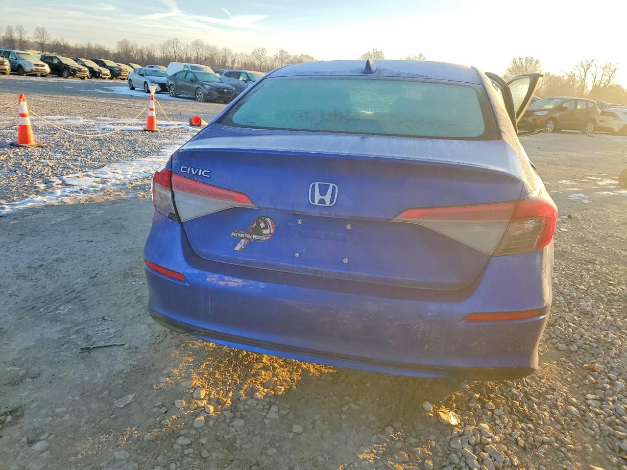 2022 HONDA CIVIC EX photo 11