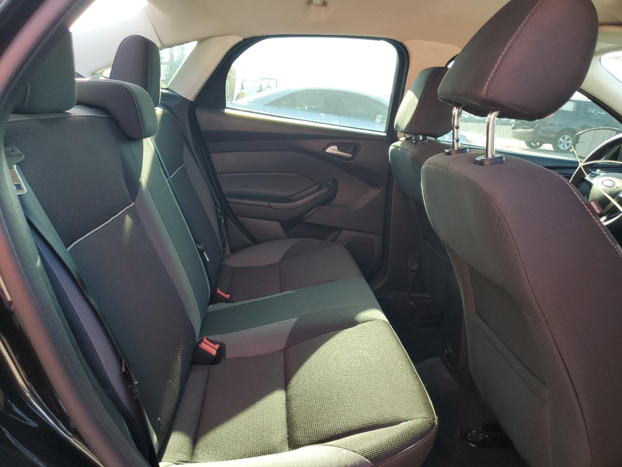 2013 FORD FOCUS SE photo 10