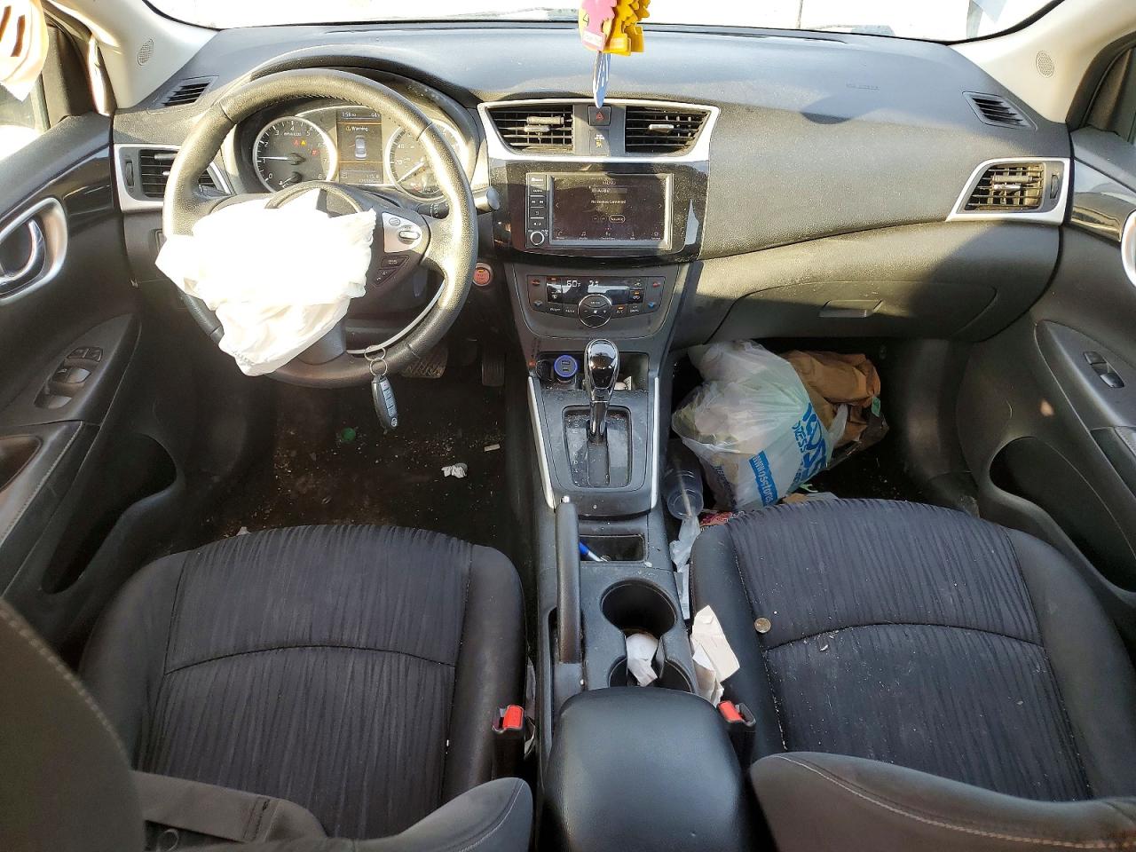 2019 NISSAN SENTRA S photo 8
