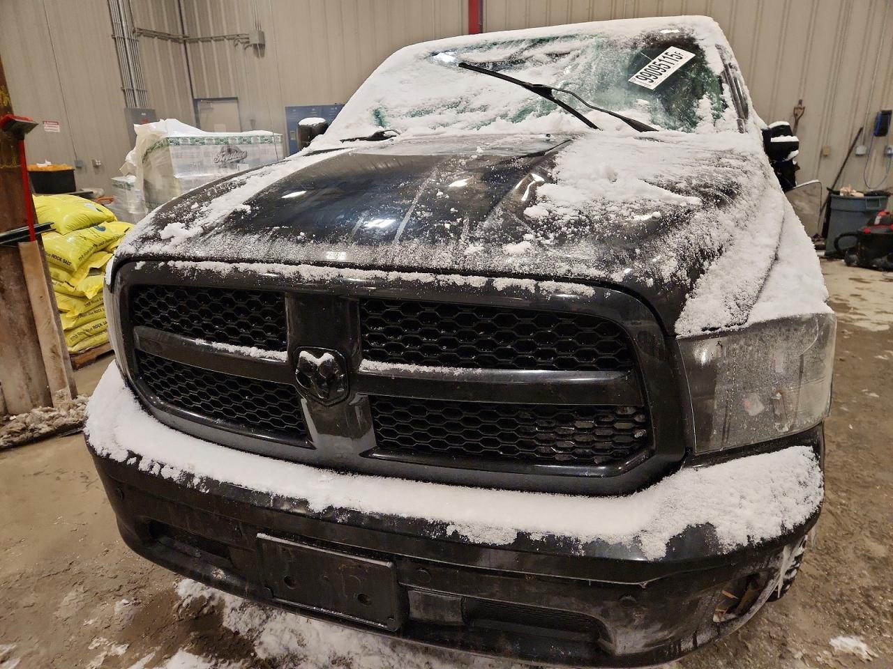 2018 RAM 1500 SLT photo 5