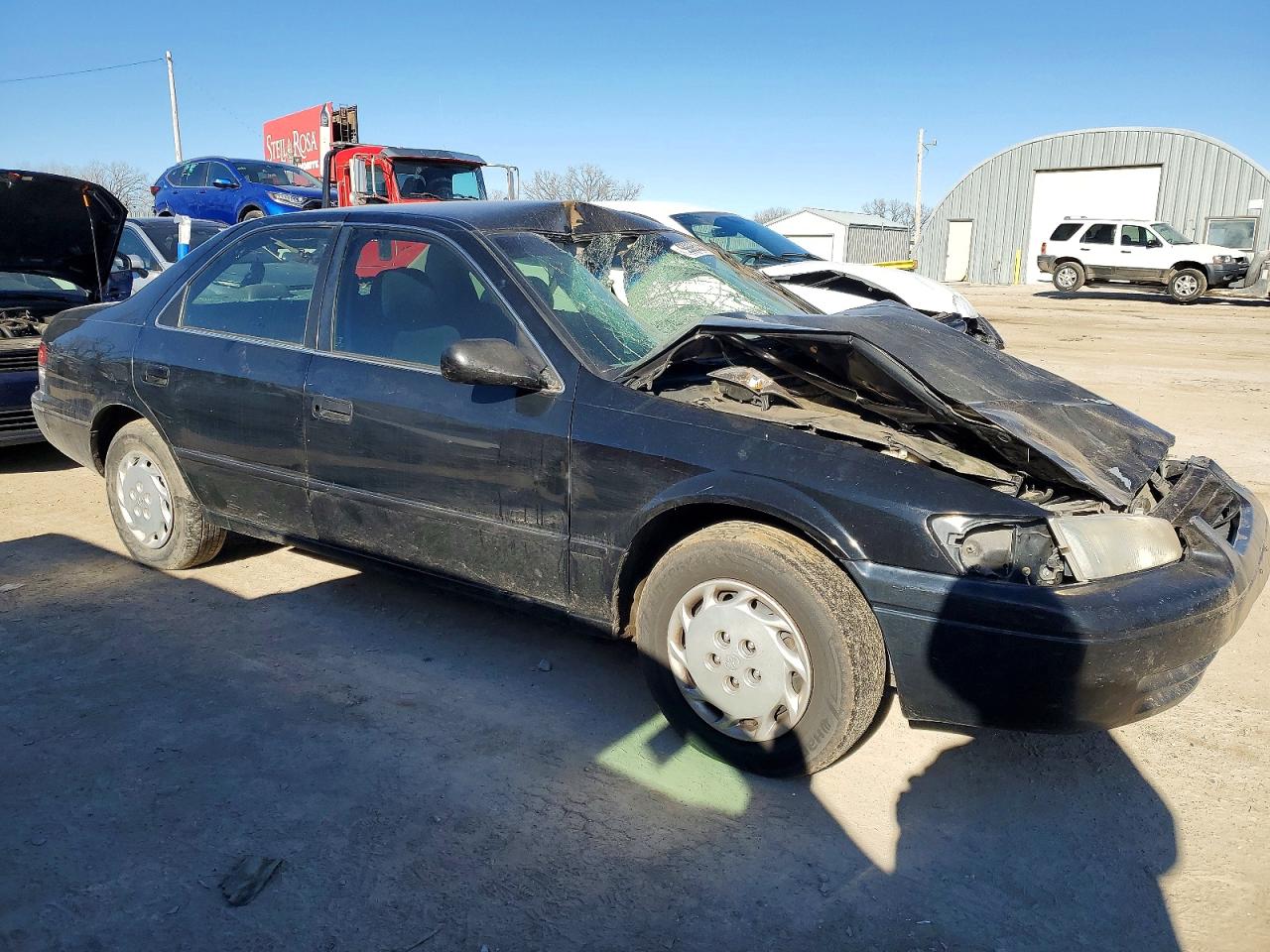 1997 TOYOTA CAMRY CE photo 4