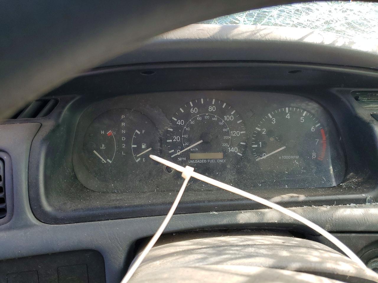 1997 TOYOTA CAMRY CE photo 9